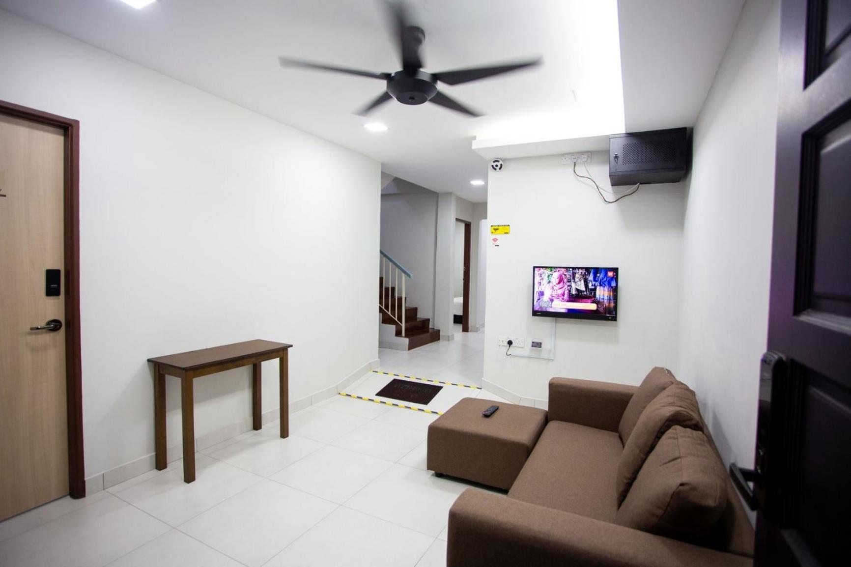 Hom2Rex Kuching Homestay Taman Timberland Exterior foto